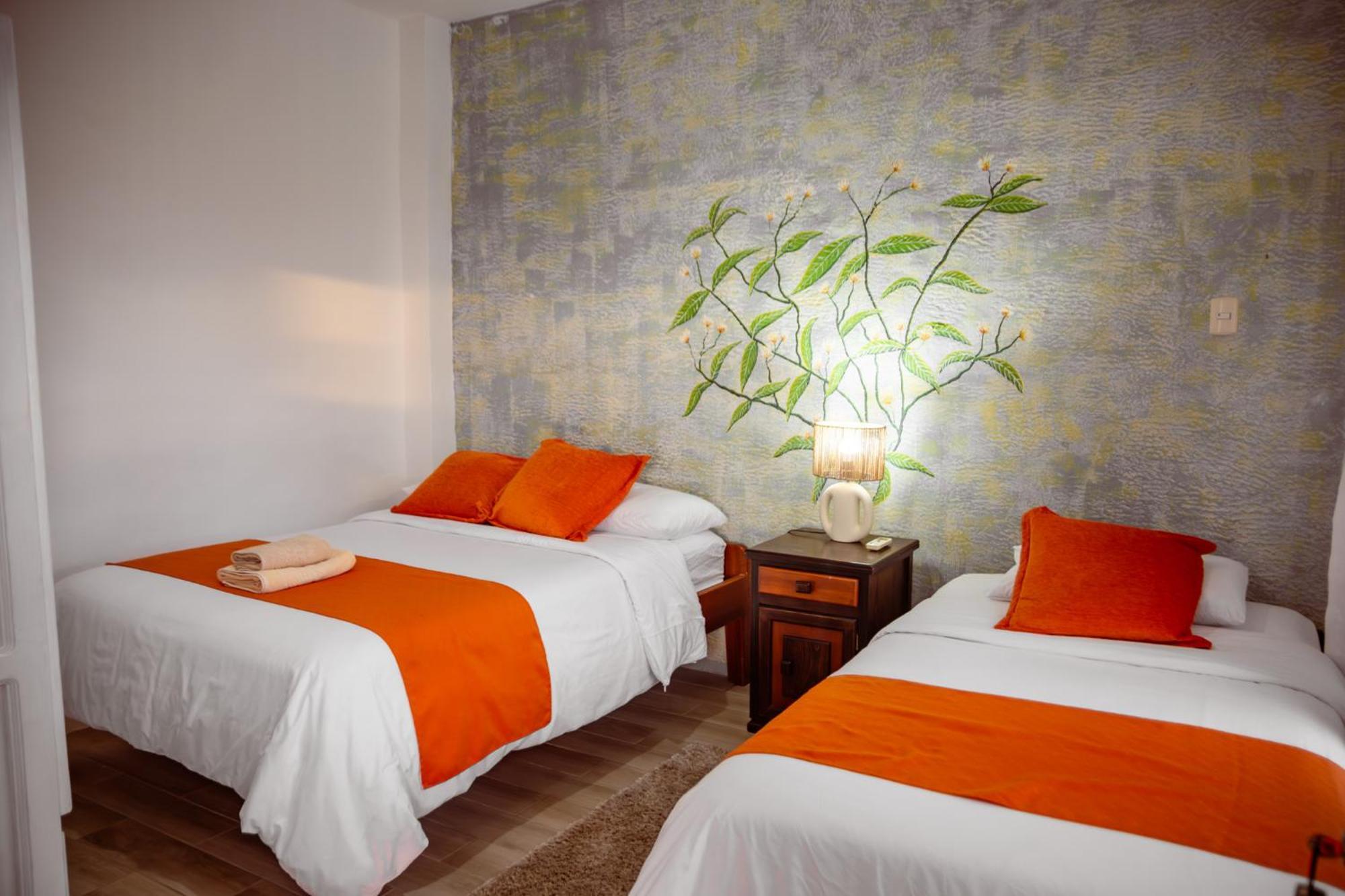 Hotel Miconia Puerto Baquerizo Moreno Bagian luar foto
